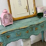 Garay Apartments